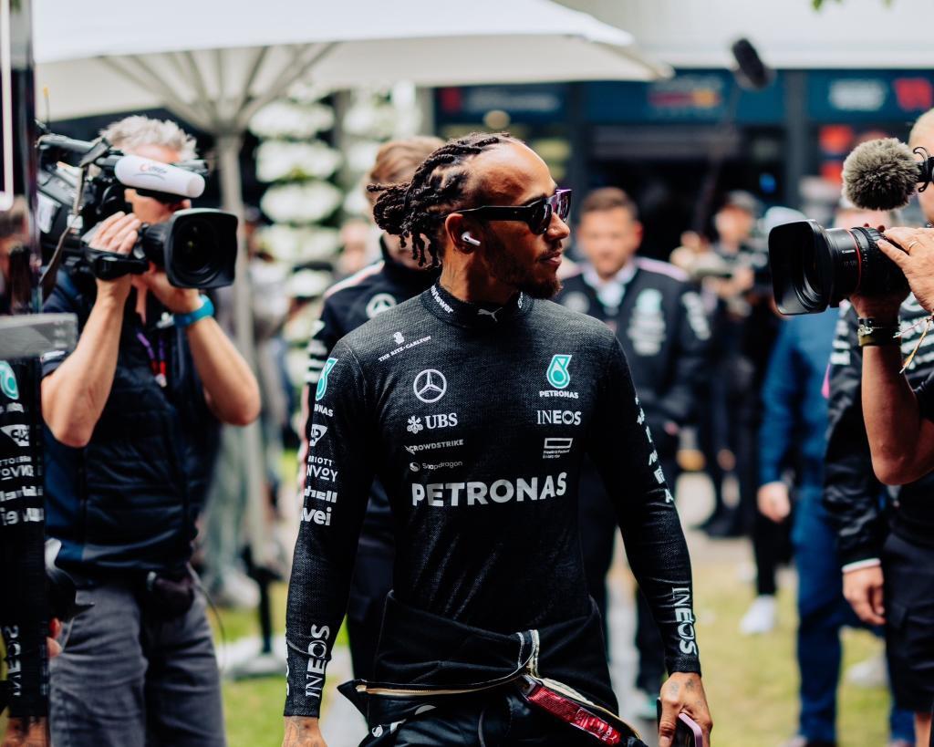 帮助球队艰 帮助球队艰